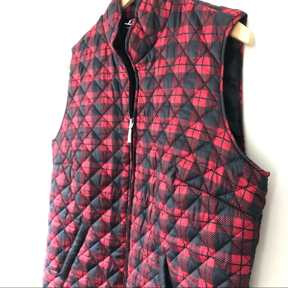 SOLD! Karen Scott M/L Plaid Quilted Vest - Picture 4 of 7